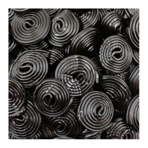 Vrac de rotella noir réglisse, qui sont des rouleaux de réglisse de chez Haribo