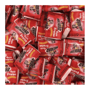 vrac de malabar rouge qui sont des chewing-gum à la fraise