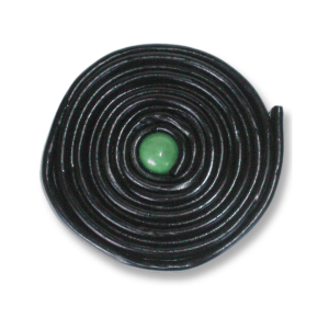 Rouleau noir de réglisse 40g avec une bille de chewing gum de couleur au milieu