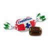 individuel de croibleu sève de pin qui sont des bonbons marrons avec un emballage blanc, bleu, rouge et vert