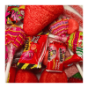Vrac de produits aléatoires à la fraise
