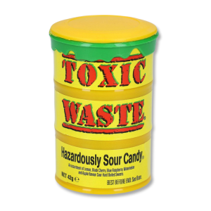 Mini bidon jaune toxic waste qui sont des bonbons ultra acides emballés