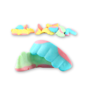 Dentiers Fini multicolores, moelleux et fruités, un bonbon fun et gourmand qui amuse autant qu’il régale.